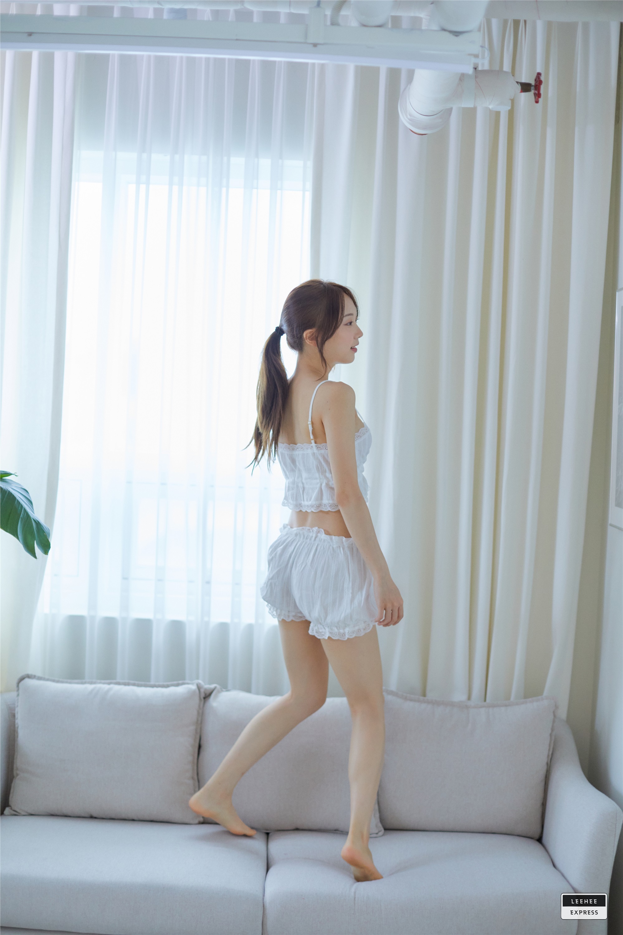 LEEHEE EXPRESS  LEBE-043B - S.O